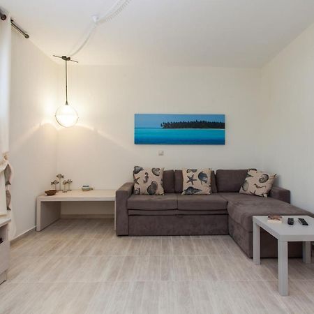 #Flh - Amalthia & Αthena Beachfront Houses In Pefkohori Екстер'єр фото